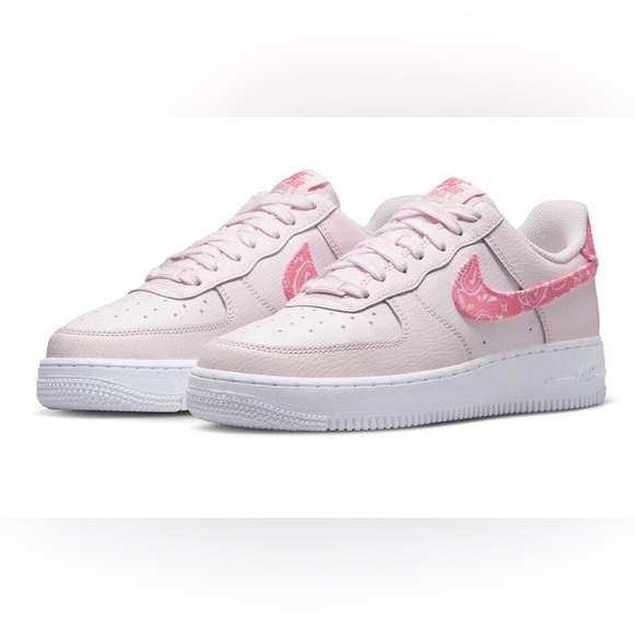 Nike Shoes - NWOB Nike Air Force 1 '07 Women's Shoes